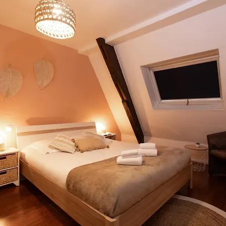Апартаменты La Loge By 
